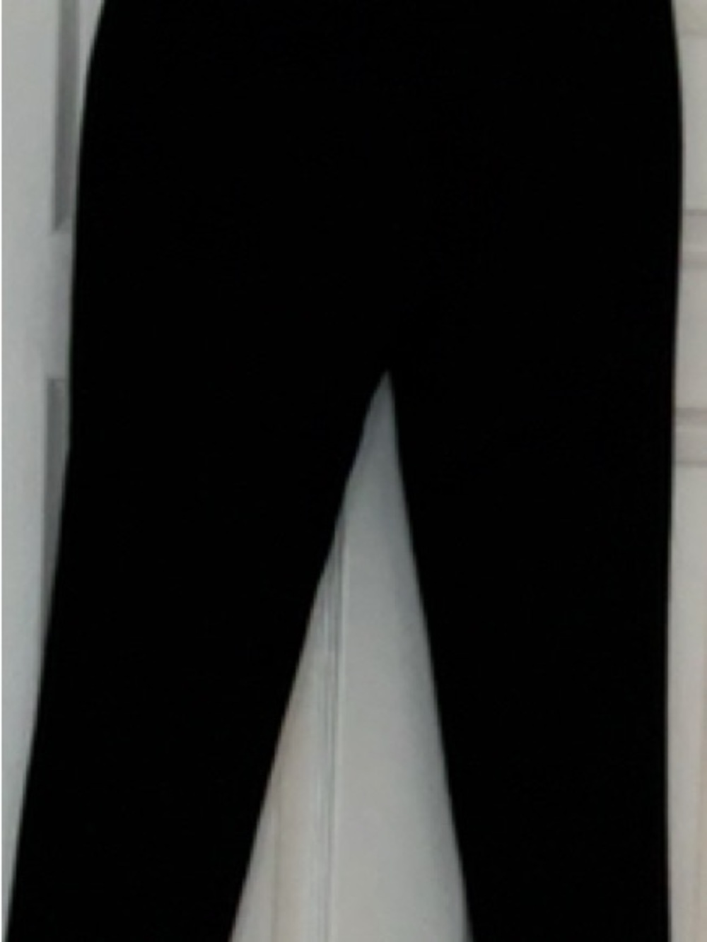 Black Amanda+Chelsea pants size 6 Petite